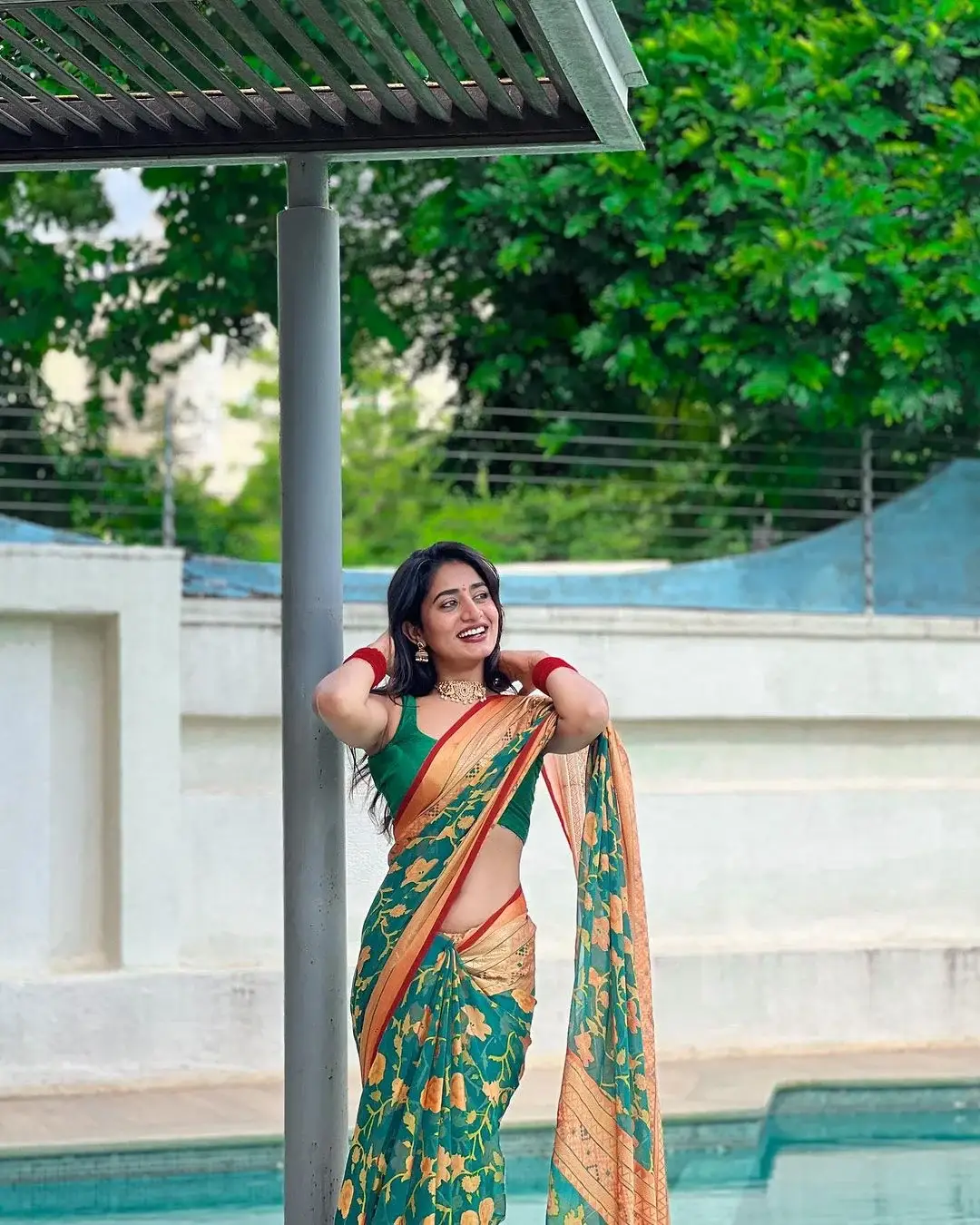 South Indian Actress Nayani Pavani in Traditional Blue Saree